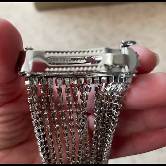 Shine Long Tassel Crystal Hairpin - Picture 5 of 11